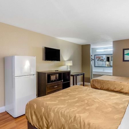 Quality Inn And Suites Port Arthur Nederland Exterior foto